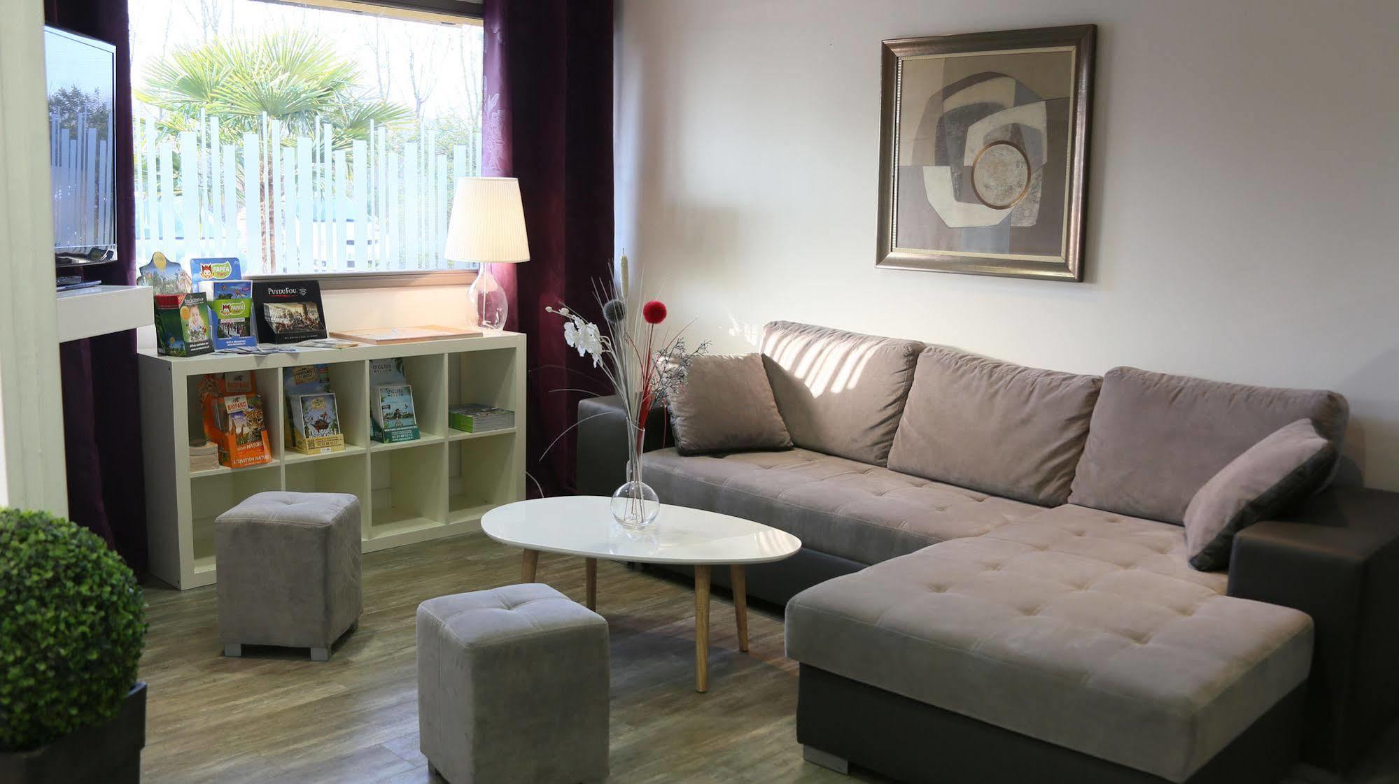 Atoll Hotel Logis Angers, Beaucouzé Dış mekan fotoğraf